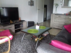 confortable <br />grande terrasse <br />proche des transports : tram et bus à 3  France T3 70 m2 proche tram & bus  proximité de commerces Entire condo vacation rental 25271606