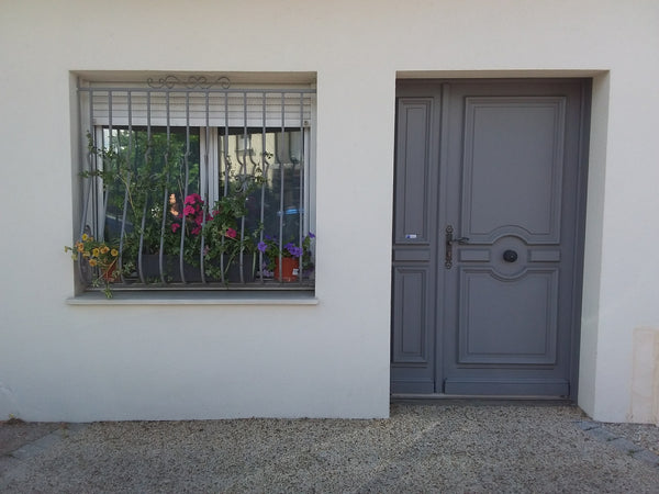 Petit studio de 30 m2, confortable, on peut y cuisiner et surtout profiter d'un  Floirac, France Studio charmant prés du centre de Bordeaux Entire rental unit vacation rental 24684307