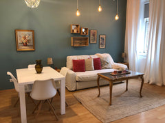Modern, comfortable, new one bedroom apartment in old Viennese building. Walking Vienna, Austria Blue Secrets Single Bedroom Apartment Entire rental unit vacation rental 32627383