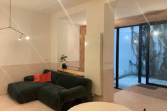 Spacious and stylish apartment/loft on ground level,<br /><br />A few steps from  Spacious appartment (two levels) - private terrace Entire rental unit vacation rental 51592996