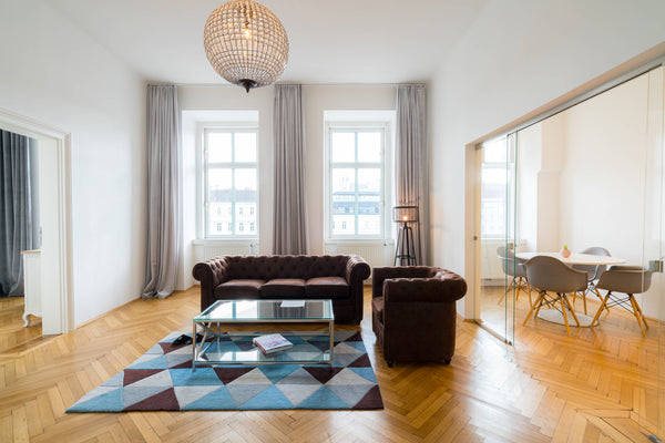 Situated in the 6th district of Vienna with a direct view at the Naschmarkt (the Vienna, Austria Vienna Residence | Lucid and modern apartment right at the famous Naschmarkt #6291 Entire rental unit vacation rental 40157806