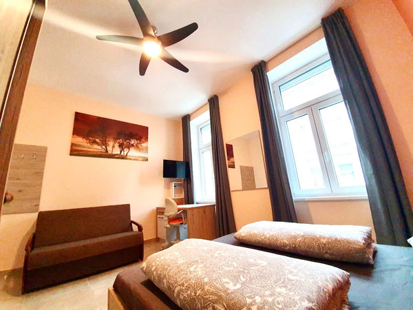 PROSI Apartments - Premium Lodging in Vienna!<br /><br />We offer you a modern a Vienna, Austria PROSI 7A - Bright Apartment in Vienna City Centre Entire rental unit vacation rental 39721240