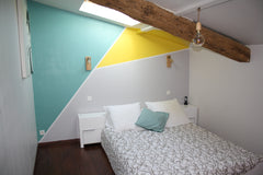 Chambre au calme tout près de Bordeaux.<br />Rénovation en avril 2018.<br />Dans Blanquefort, France Chambre lumineuse et salle de bain privée Private room in home vacation rental 24536156