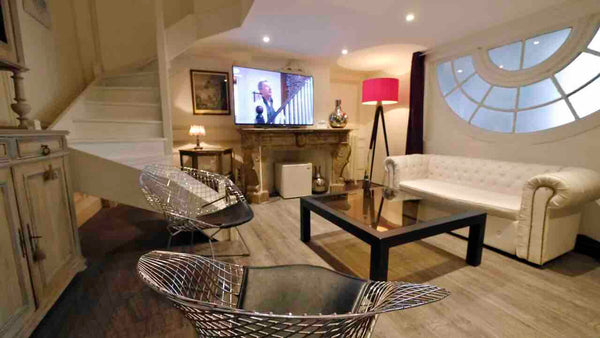 chambre dans un appartement 3 chambres avec 2 salles de bains et 2wc. Chaque cha Brussels, Belgium Chambre +mezzanine quartier europe Private room in home vacation rental 8584601