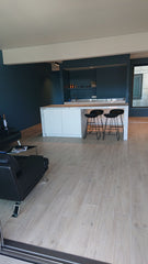 Nieuw gebouw, opgeleverd in 2020.<br />Moderne loft, enkel deuren aan toilet en   Gilliams Loft Entire loft vacation rental 50223040