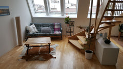Cosy rooftop apartment for rent! The Apartment is located close to Vienna's city Vienna, Austria Cosy rooftop apartment, top location! Entire rental unit vacation rental 19760593