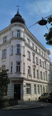 Genieße den Charme von Wien in einem wunderschönen Gründerzeit- Haus. Das voll a  Privat Zimmer in Penzing, 2 min zur U-Bahn Private room in condo vacation rental 711315965568686160