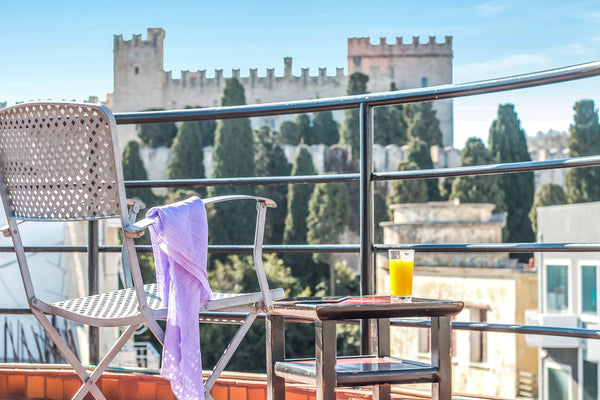 This 54 m² apartment has a bathrobe, oven and seating area. It also has a marvel Greece Seleni - Danezis City Stars Entire rental unit vacation rental 21646156