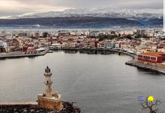 Πληρως ανακαινισμενο διαμερισμα 5 ου οροφου. Απεριόριστη θεα . Μεγαλo μπαλκονι.   Luxury penthouse 110m down town. Entire rental unit vacation rental 40675727