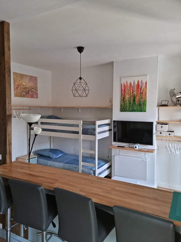 grande chambre lumineuse de 24m² , que vous apprécierez pour le quartier et le c Pessac, France Grande chambre lumineuse Private room in rental unit vacation rental 48063764