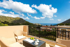 Very Spacious and freshly decorated 2 level Villa, fully air conditioned, offers Rethimnon, Greece Pantheon Villas&Suites-Villa 3 Bedroom Split Level Entire villa vacation rental 48128052