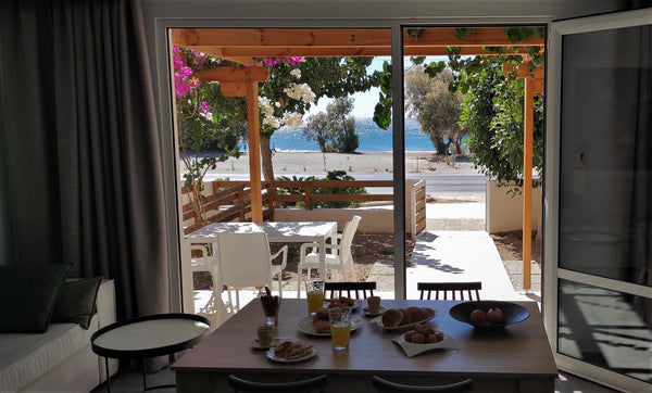 If what are you looking for in your vacation is sun and sea, then this apartment Ierapetra, Greece Sea Front Apartment Votsalo Grey Entire home vacation rental 565813529032499684