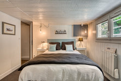 Halte cocooning ,calme ,25 m2 <br />Ambiance bord de mer , entrée chambre indépe Mérignac, France Chambre calme,clim réversible,entrée  indépendante Private room in villa vacation rental 39477840