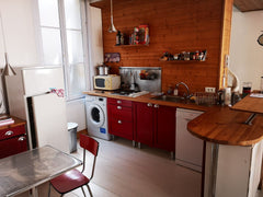 Découvrez cette appartement zen coloré et agréable à vivre. A deux pas des comme Bordeaux, France Charmant appartement plein centre Entire rental unit vacation rental 49464471