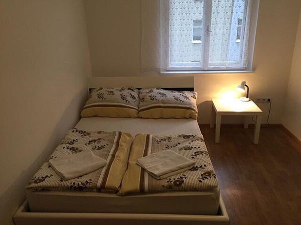 <b>The space</b><br />available to guests, bathroom / tollet and kitchen equippe  NICE ROME Private room in rental unit vacation rental 42079016