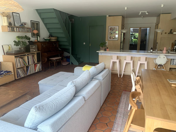 Maison où vivent une famille composée de 2 adultes et 3 petites filles en bas âg Bordeaux, France Agréable maison de ville / échoppe kids friendly Entire townhouse vacation rental 650395194215737508