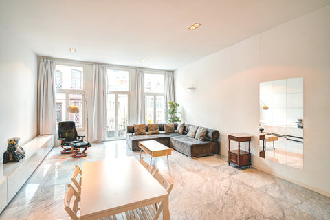 A very large, beautiful and recently renovated apartment right in the city cente Antwerp, Belgium Modern 3 Bedroom Apartment Heart of Antwerp SP2 Entire rental unit vacation rental 659898817944241807
