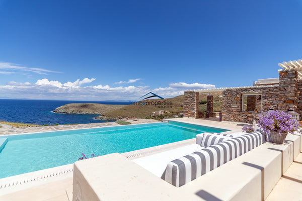 The 430sq meters Villa  is set on a 4,250 sq. m. plot of land 50 m. from the sea Athens, Greece Luxurious stone villa with a swimming pool Entire villa vacation rental 16223243
