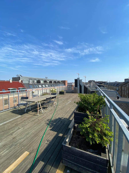 Lille hyggelig 1 1/2 vær. lejlighed i det mest populære område af København, Ves Copenhagen, Denmark Rooftop studio apartment in the best area of CPH Entire condo vacation rental 681751771675575858