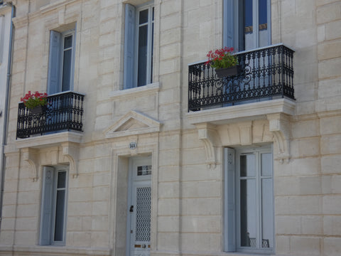 Maison Bordelaise de 1890 récemment restaurée, vous propose dans un cadre intimi  CHAMBRE PORTE CAILHAU Private room in townhouse vacation rental 626452177320249440