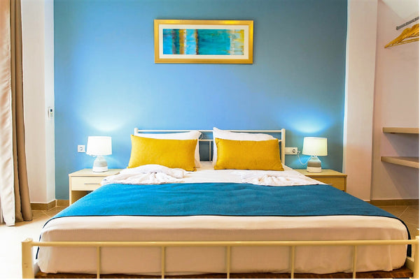 The villa is a part of  luxurious Residences of Helios complex. It is  a combina  6 bedroom- walking distance to the beach Entire home vacation rental 23495505