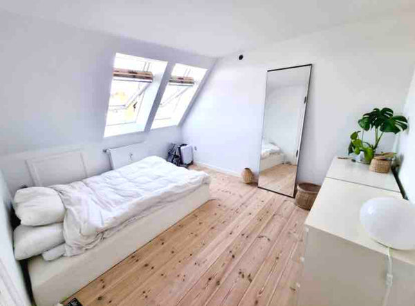 Rent a beautiful bright room 5 mins from fælledparken.<br />The room has a doubl Sorø, Denmark Bright room with double bed and amazing view Private room in condo vacation rental 659286796606721762