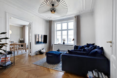 Læn dig tilbage, og slap af i denne rolige og stilfulde bolig.<br /><br /><b>The Frederiksberg, Denmark Hjem på fantastisk beliggenhed og med stor altan Entire condo vacation rental 622370893072286780