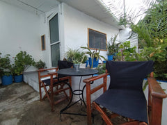 Welcome to our quiet Studio by the beach.<br />1' walking distance from Vlite be Thessaloniki, Greece DiMar Studio , right next to the beach Tiny home vacation rental 654231441651322993