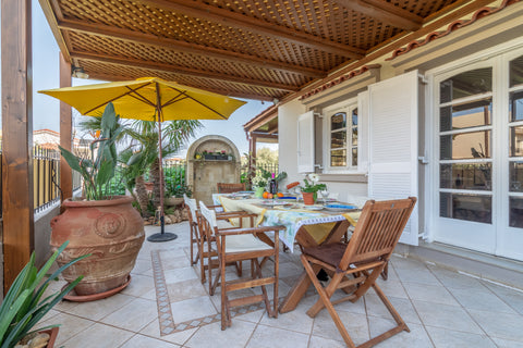 A lovely unique home just 200 meters away from the beach of Analipsi.<br />Eclec  Spacious Family home , near the Beach Entire vacation home vacation rental 585985469640295383