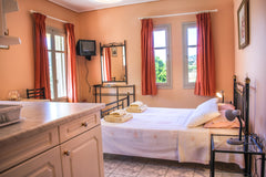 Villa View Studios is beautiful, self-catered, fully equipped holiday accommodat  Villa View Studios - Apartment With Garden View Entire rental unit vacation rental 26884659