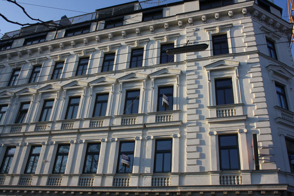 This 33 square metres apartment is granted for up to 4 guests, 1 king size bed 1  NEW! A nice apartment near Westbahnhof Entire rental unit vacation rental 41845403
