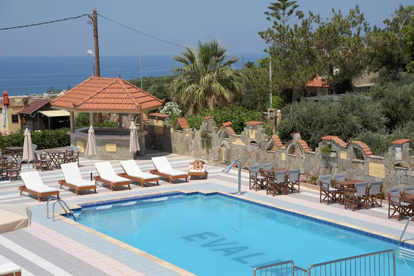 FANTASTIC VIEWS, FRESH AIR, NICE POOL AREA, FEELS LIKE HOME, LUXURY SUNBEDS, SNA Anissaras, Greece SEA AND POOL VIEWS FRESH AIR.! Entire rental unit vacation rental 16738894