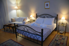 We welcome you to a Historic Venetian building of 1548, the main part of the the Chania, Greece CHANIA 1548 Old Town Francesco Donato Apartment Entire rental unit vacation rental 44185437