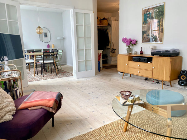Hi there! Our apartment is spacious, bright, cozy and less than 5 minutes away f Copenhagen, Denmark Cozy, spacious and bright apt. in the heart of Cph Entire rental unit vacation rental 39167899