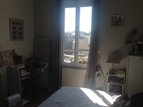 Décor de charme , tout à proximité proche du centre et des commerces dans une ru Bordeaux, France chambre privée avec salle de bain Private room in townhouse vacation rental 23804314