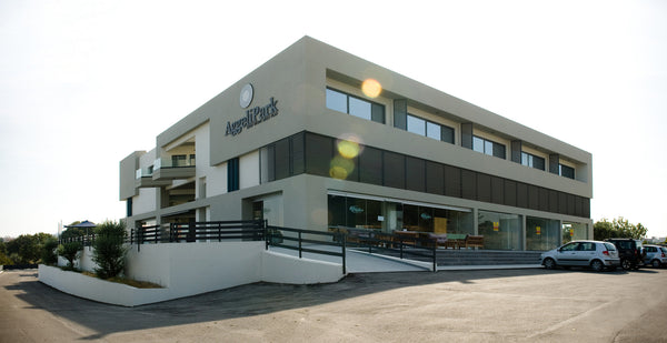 I was born and raised in Rhodes,I love customer service and I am only satisfied  Greece Aggeli Park Luxury Apartments - Geo Entire rental unit vacation rental 31505256
