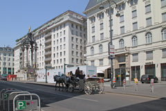 <b>The space</b><br />This stylish and bright apartment is located in the heart  Vienna, Austria TOP LOCATION VIENNA MARC-AUREL Entire rental unit vacation rental 1449452