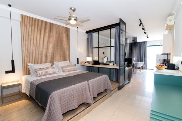 Phaedra’s Studio Mountain View is a comfy and modern studio that is located in K  Phaedra's Studio Mountain View Entire rental unit vacation rental 53285013