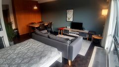 E: Cosy apartment in the centre of Antwerp. Train, subway and bus nearby. Right  Antwerp, Belgium Private retro studio in the center. Last chance! Entire rental unit vacation rental 40367956