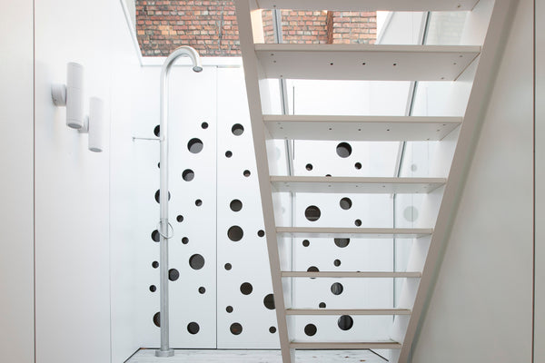 The house is located in the historic heart of Antwerp. Culture, restaurants and  Kruibeke, Belgium Entire house with sauna & outdoor shower Tiny home vacation rental 16291478