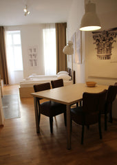 Die voll möblierten Studio-Apartments befinden sich in einem generalsanierten Wi Vienna, Austria Zirkusgasse 26 Apt 5 (Typ2) Entire rental unit vacation rental 27566642