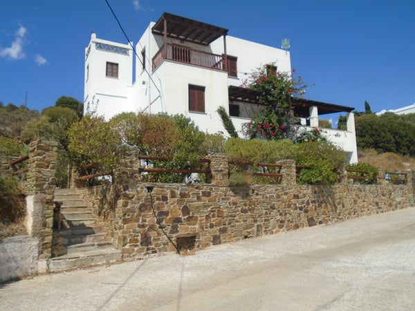 The view is amazing.<br /><br /><b>License number</b><br />00000351106 Mpatsi, Greece VILLA ATHINA Entire rental unit vacation rental 20147077