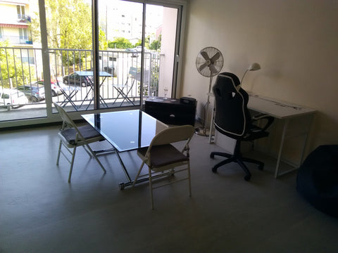 T1 de 30m2 dans résidence calme. Équipé meublé. Et draps de nuit inclus. Une piè Villenave-d'Ornon, France Appartement type t1 30m2 talence Entire condo vacation rental 28536649