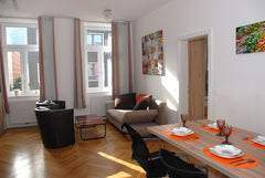 This cozy and new renovated flat situated 5 subway stations away from the city c Vienna, Austria Cozy living near city center and Prater Entire rental unit vacation rental 20953279