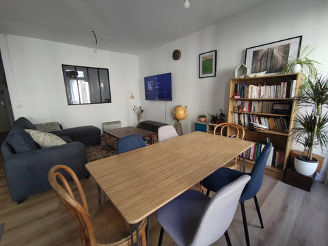 Grand appartement au cœur de Bordeaux, proche des trams, de la gare et de nombre Bordeaux, France Grand T2 en plein cœur de Bordeaux Entire rental unit vacation rental 558339123485340845