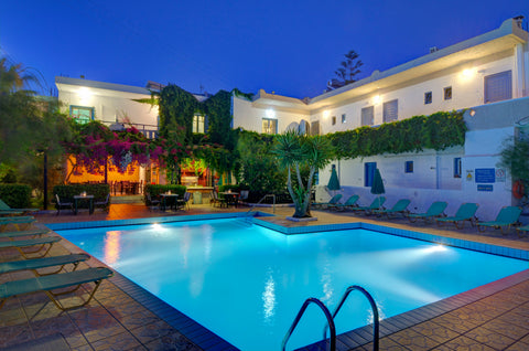 A perfect place for your summer in Crete! A renovated apartment in the beautiful Rethimnon, Greece Spacious apartment just 2 min walk from the beach! Entire home vacation rental 33817473