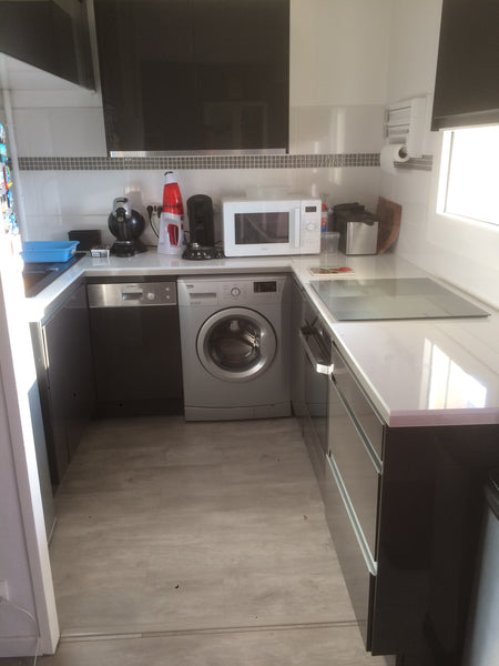 Très jolie appartement T2   De 48 mètre carré au 3 eme étage sur 4 avec ascenseu Mérignac, France Bel appartement moderne calme avec clim réversible Entire condo vacation rental 18944071