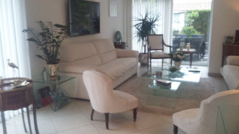 Chambres et salles de bains avec wc indépendants, au 1er étage d'une maison.<br   Maison individuelle Bordeaux Cauderan Entire townhouse vacation rental 24990206