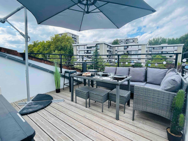 Venez séjourner dans ce charmant studio cosy et chaleureusement décoré. <br />Vo Clermont-Ferrand, France Studio cosy grande terrasse au pied du tramway Entire rental unit vacation rental 648456898371707508