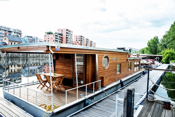 Our fully equipped houseboat can be your second home during your stay in Prague.  Houseboat Bonanza Prague Houseboat vacation rental 51078881